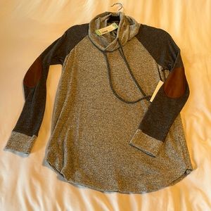 NWT Pink Clover Julley Elbow Patch Detail Brush Knit Too from Stitchfix - size S